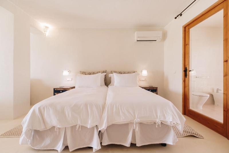 Petunia Ibiza, A Beaumier Hotel (Adults Only) Cala Vadella  Room photo